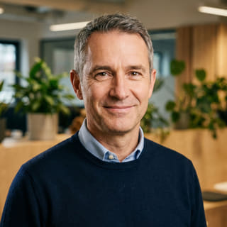 Profilfoto von James Mitchell, aufgeführt als Chief Executive Officer bei Blank Wertungsheit